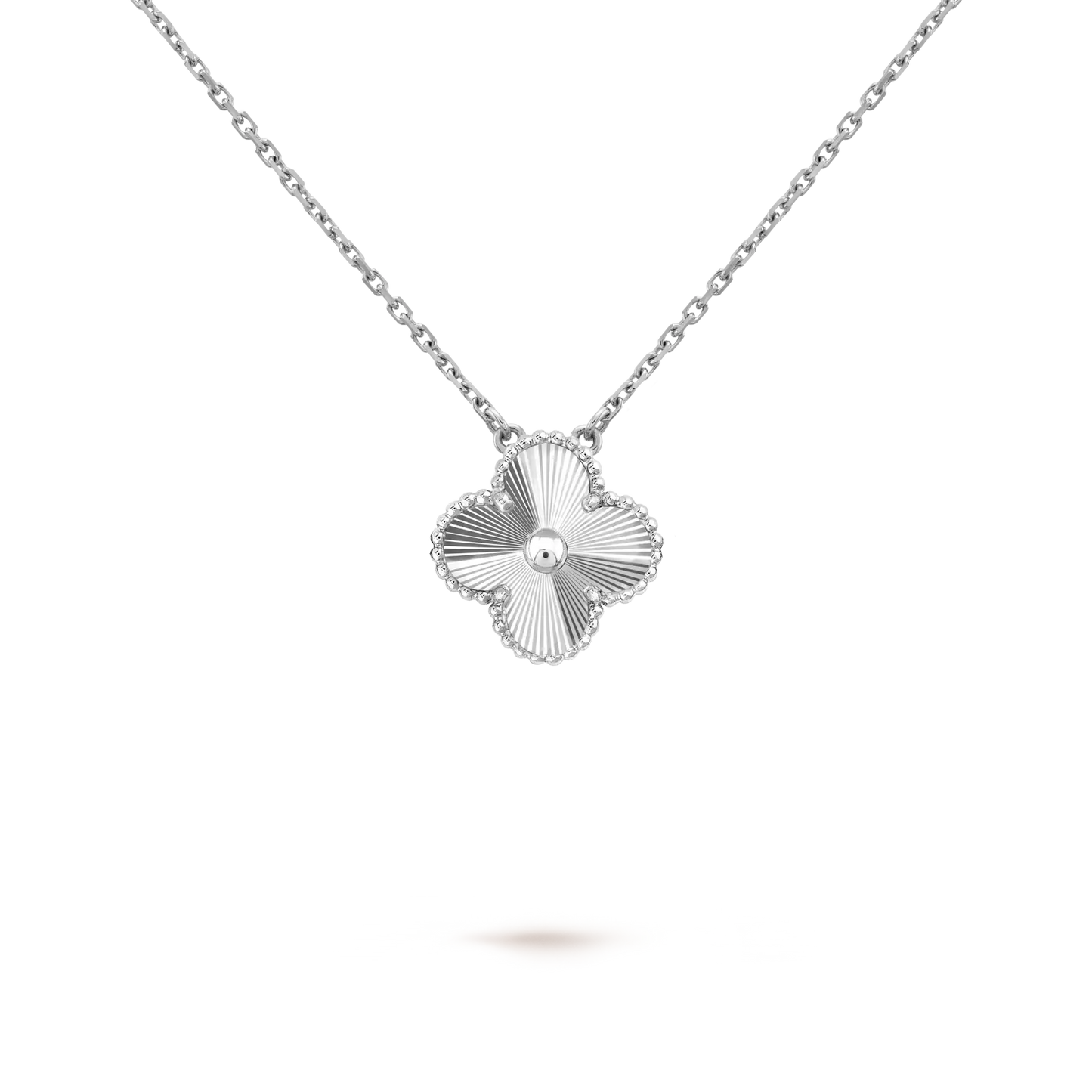 RayRay Clover Necklace - Guilloché